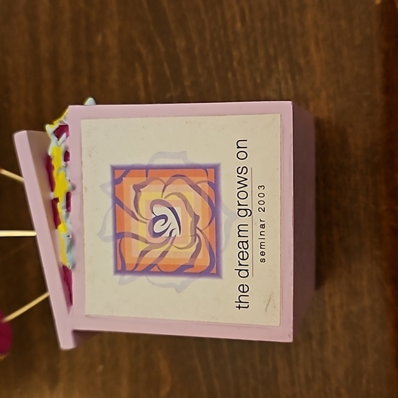 Mary Kay Office Desk Display Pictures Notes Memos Cards Holder Seminar 2003 - Picture 4 of 7